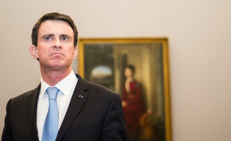 Munich (Allemagne) (AFP). En Allemagne, Valls affirme la fermeté de la France sur l'accueil des réfugiés en Europe