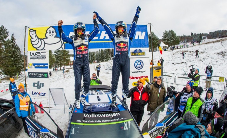 Karlstad (Suède) (AFP). Rallye de Suède: pari osé et gagné pour Ogier 