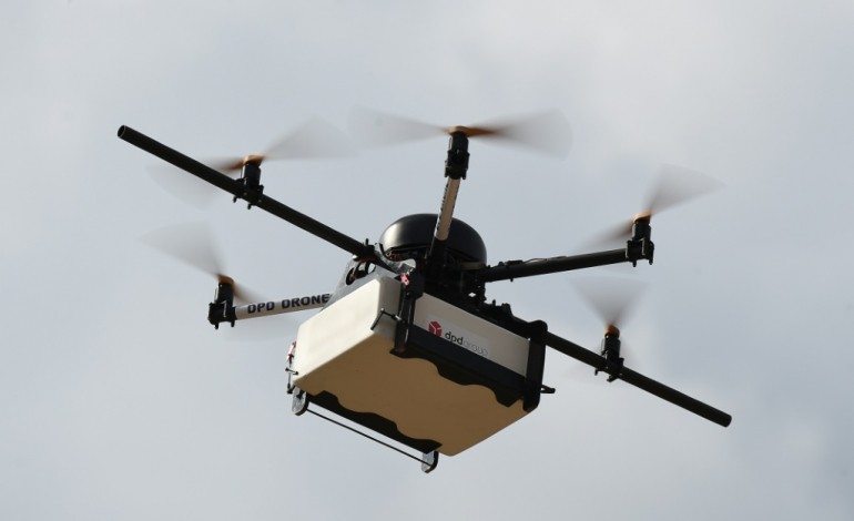 Singapour (AFP). Les drones deviennent une réelle menace pour la sécurité des avions civils 