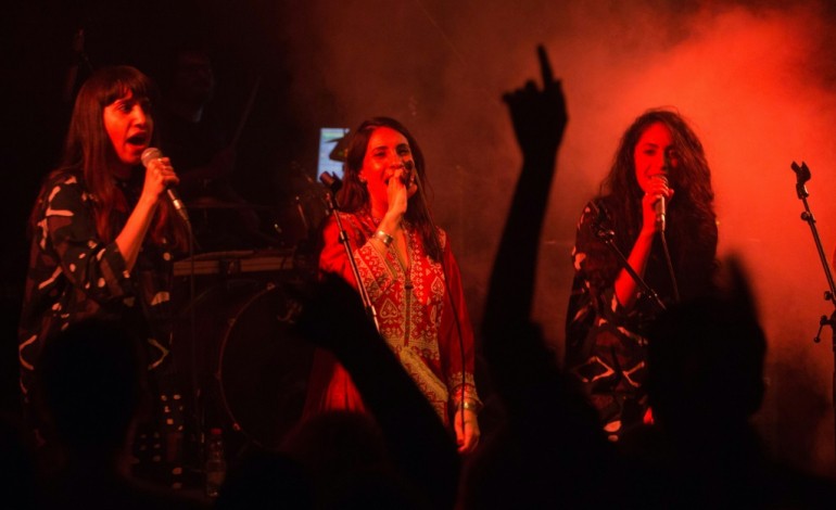 Tel-Aviv (AFP). Folk/hip-hop: A-WA, les trois grâces israéliennes qui charment le monde en arabe