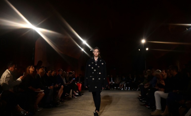 Londres (AFP). Semaine de la mode à Londres: retour de McQueen et hommage au punk