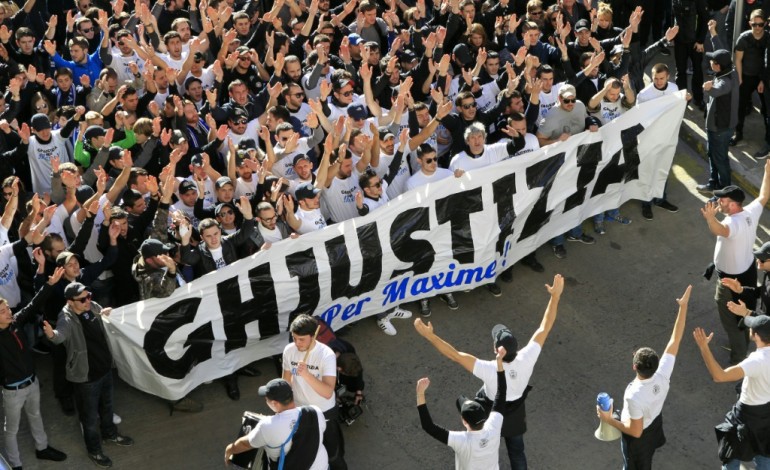 Bastia (AFP). Ghjustizia per Maxime: plusieurs milliers de Corses ont défilé dans le calme à Bastia
