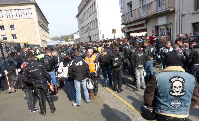 Manifestation de plus de 700 motards en colère de la Manche ce samedi