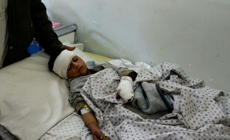 Kaboul (AFP). Deux attentats font 25 morts en Afghanistan, le processus de paix en péril