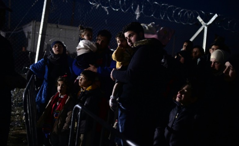 Athènes (AFP). Environ 6.500 migrants bloqués à la frontière gréco-macédonienne