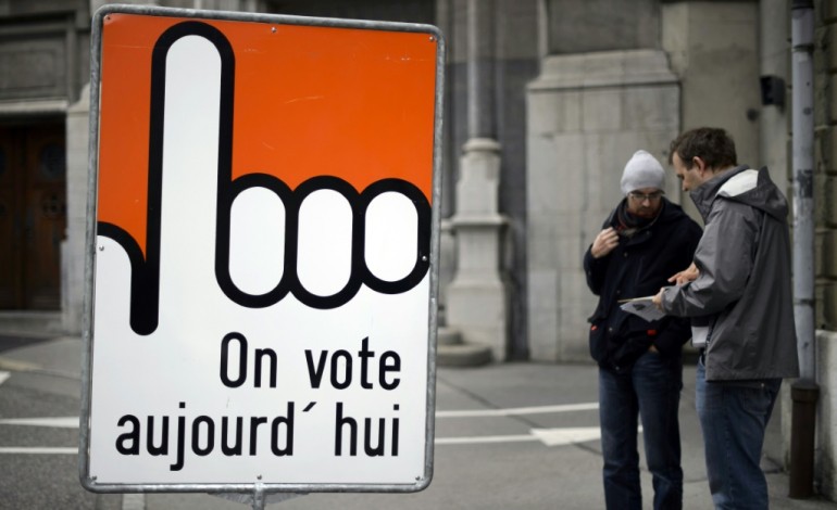 Genève (AFP). Suisse: vote sur le renvoi automatique des criminels étrangers