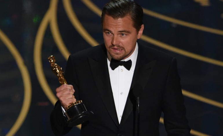 Hollywood (Etats-Unis) (AFP). Leonardo DiCaprio enfin oscarisé, au faîte d'une carrière de 30 ans