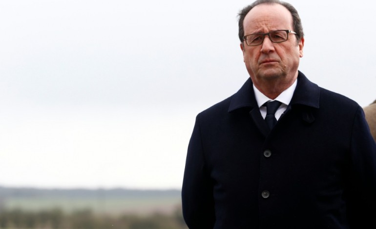 Amiens (AFP). Calais: les mineurs isolés doivent vitre rejoindre le Royaume-Uni, selon Hollande