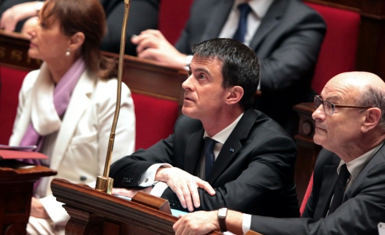 Paris (AFP). Loi Travail: Valls reste déterminé mais promet des améliorations au texte