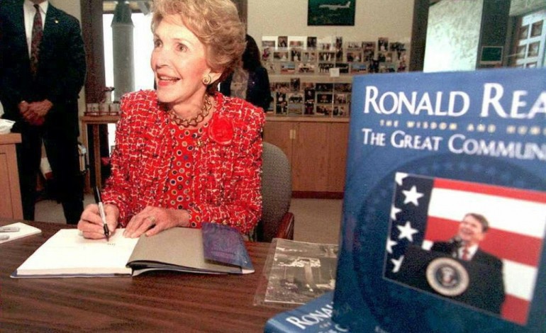 Los Angeles (AFP). Etats-Unis: l'ex-Première dame Nancy Reagan est décédée