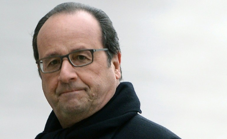 Moissy-Cramayel (France) (AFP). Hollande exclut un retrait de la loi Travail, mais admet qu'il y aura forcément des corrections