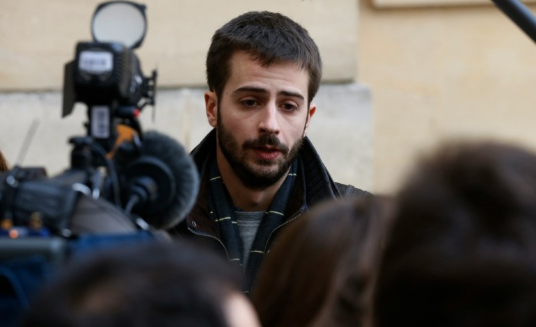 Paris (AFP). Loi travail: Valls promet un compromis ambitieux, l'Unef et les lycéens mécontents