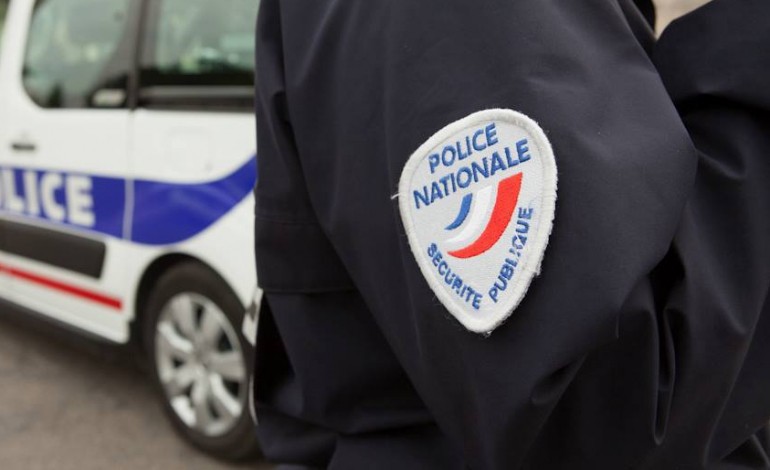 Un amphithéâtre de l'université évacué par la police à Mont-Saint-Aignan