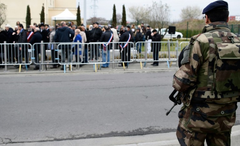 Paris (AFP). Tueries de Merah: son frère et un autre homme renvoyés aux assises