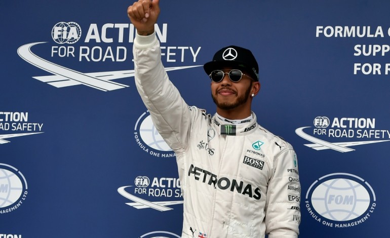 Melbourne (AFP). F1: Hamilton, une 50e pole sans forcer pour le GP d'Australie