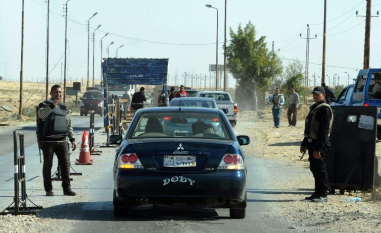 Le Caire (AFP). Egypte: attaque revendiquée par l'EI dans le Sinaï, 13 policiers tués 