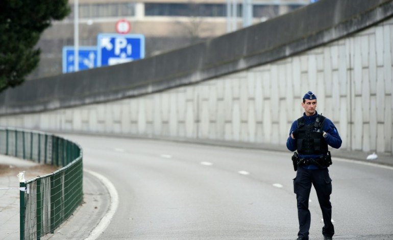 Bruxelles (AFP). Attentats de Bruxelles: sécurité renforcée en Europe et reprise progressive du trafic en Belgique 