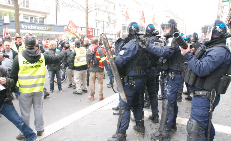 Manifestation contre la loi Travail : tensions avec la police à Rouen