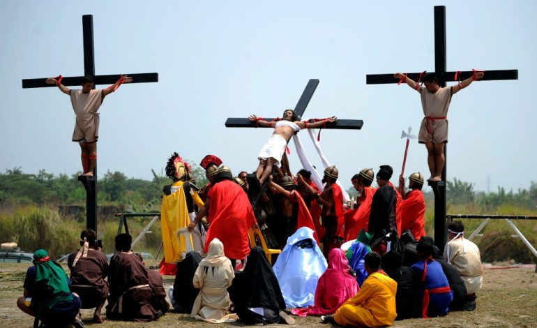 San Juan (Philippines) (AFP). Vendredi saint, jour de crucifiements aux Philippines