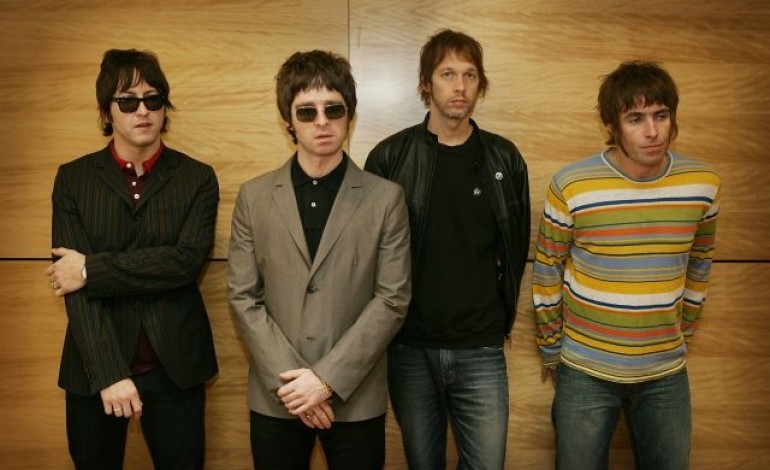 "Wonderwall" d'Oasis élue meilleure chanson britannique de tous les temps