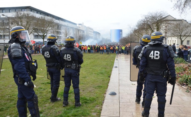 15 000 manifestants et des débordements à Rouen contre le projet de Loi El Khomri [PHOTOS et VIDEO]