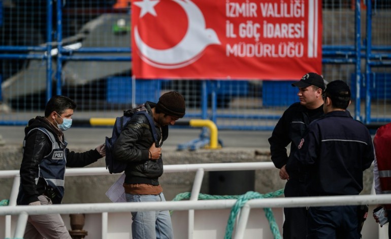 Lesbos (Grèce) (AFP). Accord UE-Turquie : nouveau renvoi de 124 migrants depuis les îles grecques