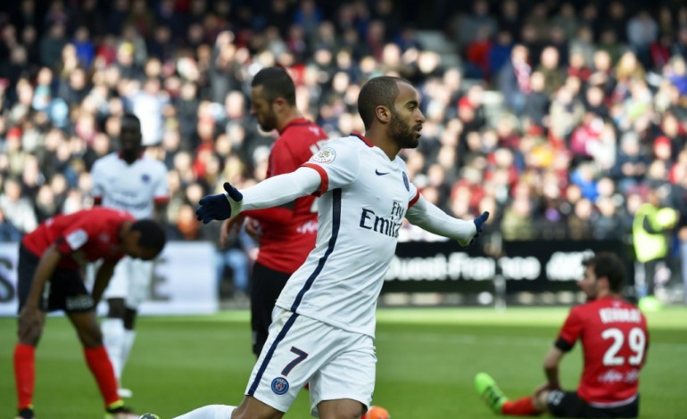 Guingamp (France) (AFP). Ligue 1: le PSG bat Guingamp 2-0, trois jours avant son quart retour de C1