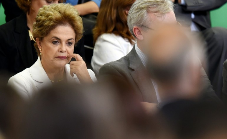 Brasilia (AFP). Brésil: les députés voteront dimanche sur la destitution de Rousseff 