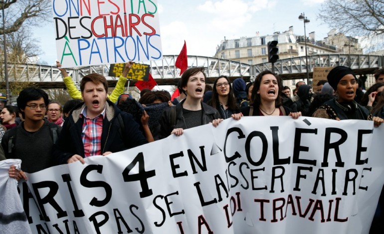 Paris (AFP). Loi travail: nouvelles manifestations de jeunes, des heurts et des interpellations