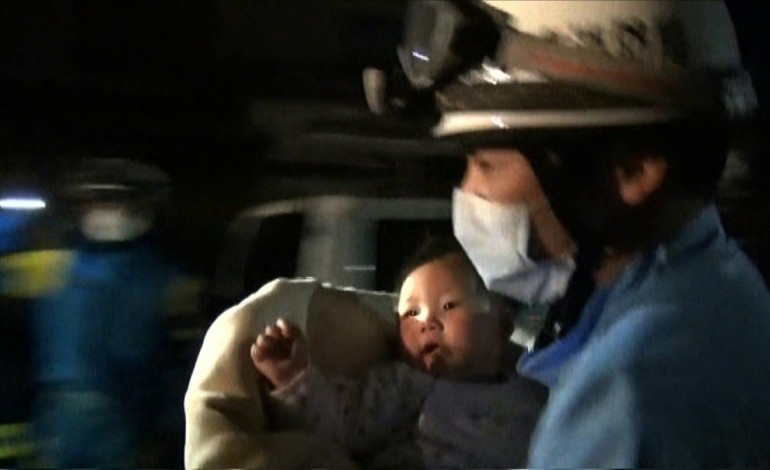 Tokyo (AFP). Séisme au Japon: un bébé de huit mois sauvé des décombres