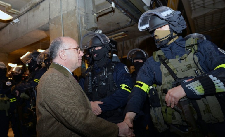 Paris (AFP). Antiterrorisme: les unités d'élite s'exercent à la gare Montparnasse