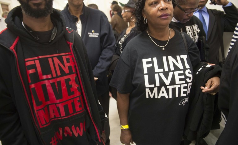 Washington (AFP). Etats-Unis: premières inculpations dans le scandale de l'eau contaminée à Flint