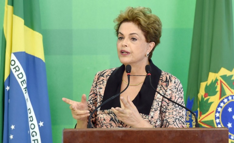 Brasilia (AFP). Brésil: Dilma Rousseff perd trois nouveaux ministres