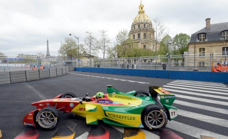 Paris (AFP). Formule électrique: victoire du Brésilien di Grassi au 1er ePrix de Paris 