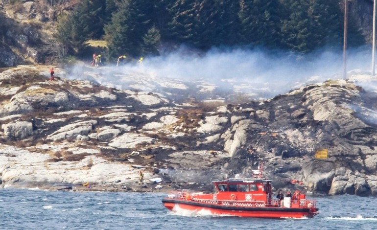 Oslo (AFP). Norvège: au moins 11 morts dans un accident d'hélicoptère