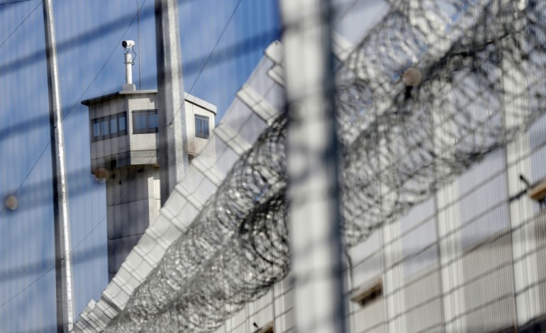 Paris (AFP). Seine-et-Marne: un surveillant retenu en otage par trois détenus à la prison de Réau