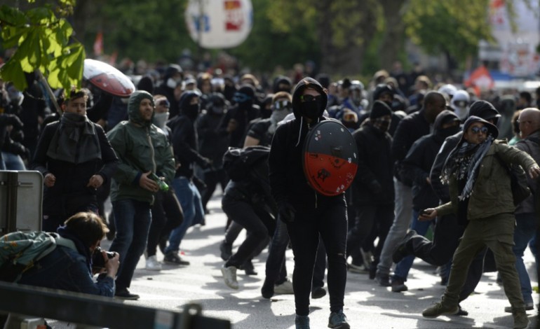 Paris (AFP). Manifestations: les forces de l'ordre syndicales "ne sont pas des CRS"