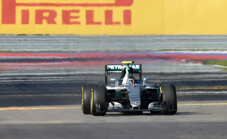 Sotchi (Russie) (AFP). GP de Russie: nouvelle victoire de Nico Rosberg (Mercedes)