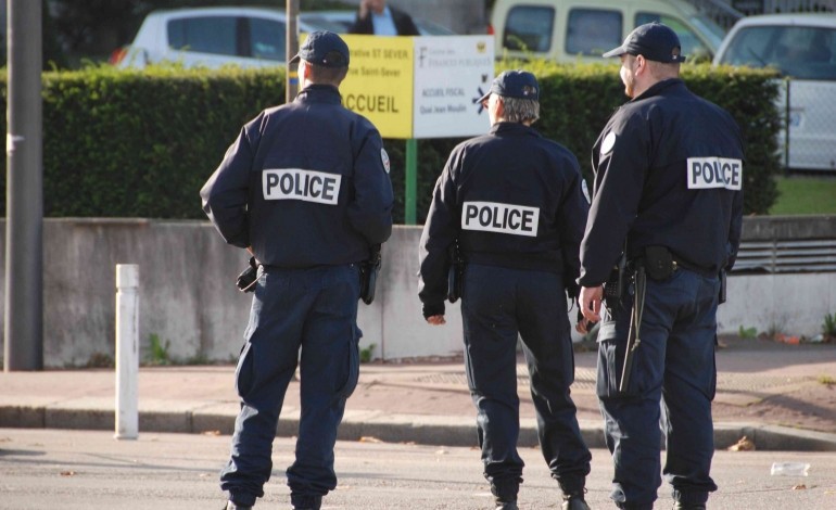 Calvados : un homme de 19 ans agresse une patrouille de police à Caen
