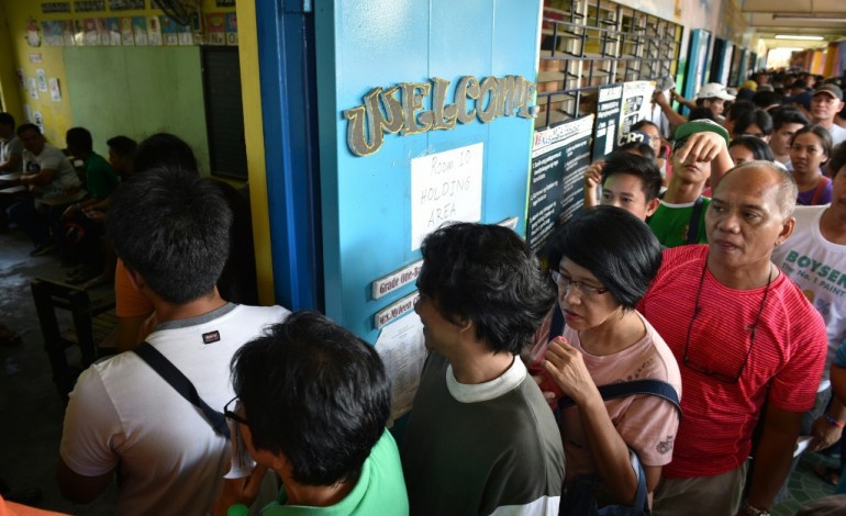 Manille (AFP). Les Philippins aux urnes, Duterte favori de la présidentielle
