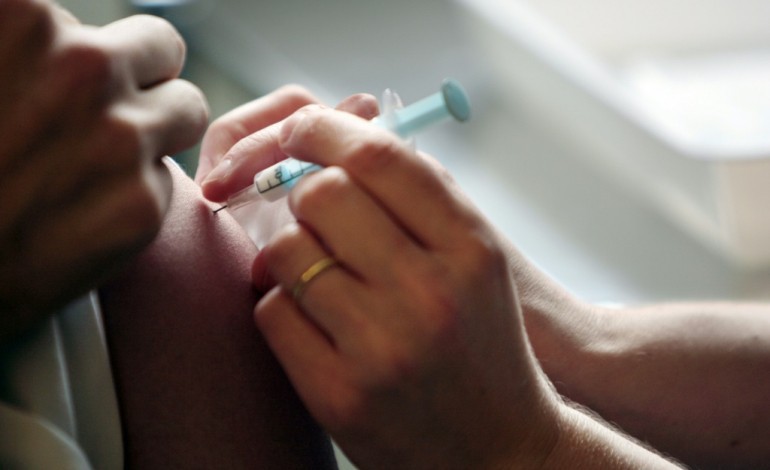 Lyon (AFP). Hépatite B: la justice reconnaît le lien entre la vaccination d'une puéricultrice et sa maladie
