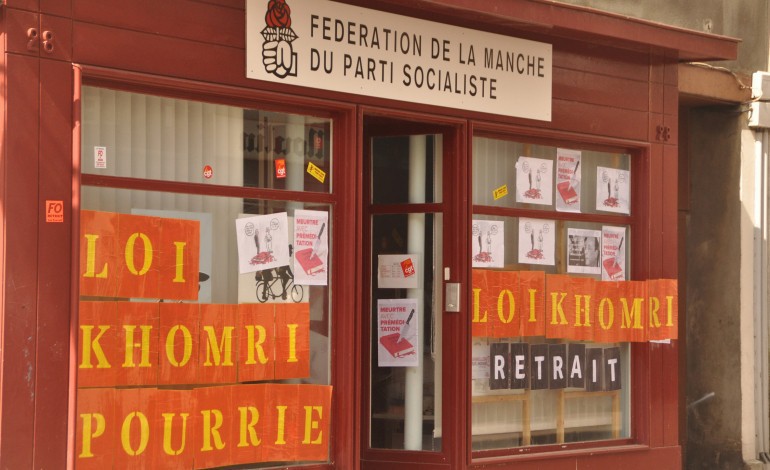 Loi Travail : à Cherbourg, les permanences PS prises pour cible