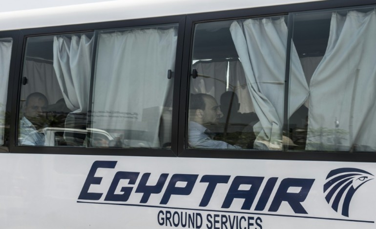 Le Caire (AFP). Avion disparu: l'Egypte n'exclut "ni l'acte terroriste ni l'incident technique"