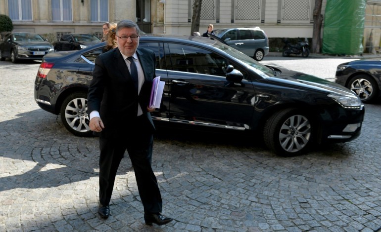 Paris (AFP). Carburant: pas de risque de pénurie la semaine prochaine, assure Vidalies