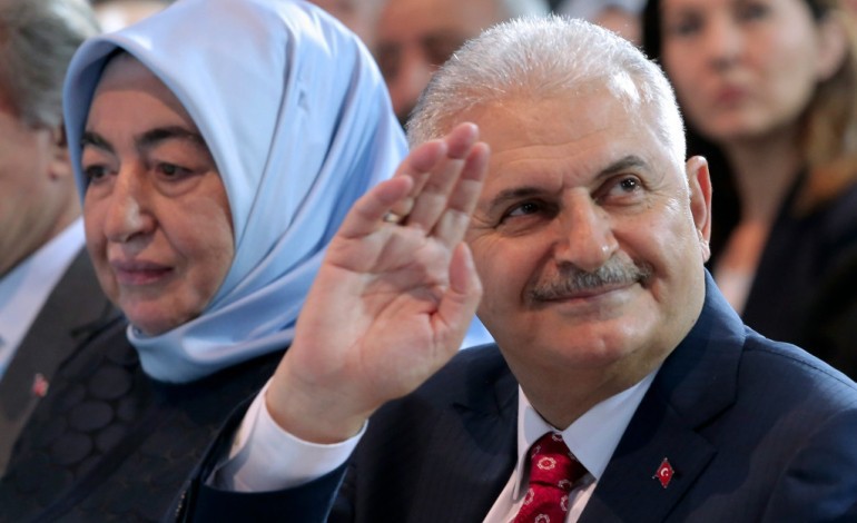 Ankara (AFP). Turquie: Binali Yildirim, fidèle d'Erdogan, en passe d'être Premier ministre
