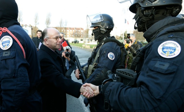 Paris (AFP). Tour de France: 2.300 policiers et gendarmes mobilisés