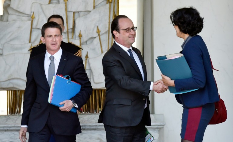 Paris (AFP). Carburant: Hollande assure que "tout sera mis en oeuvre" pour l'approvisonnement 