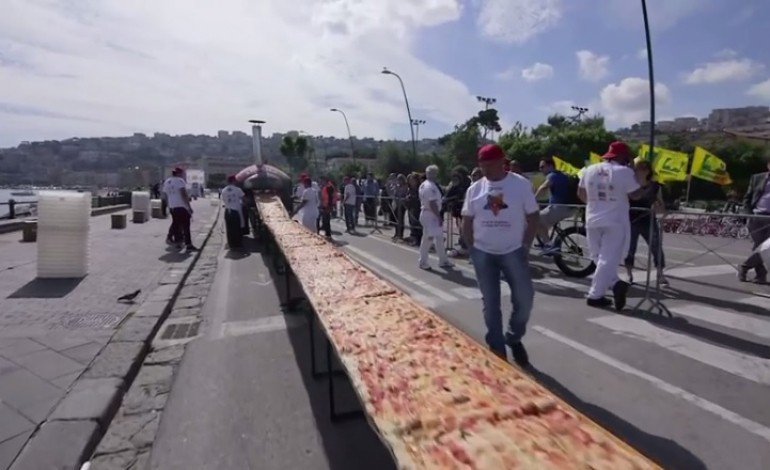 Italie : La plus grande pizza du monde fait près de 2 kilomètres