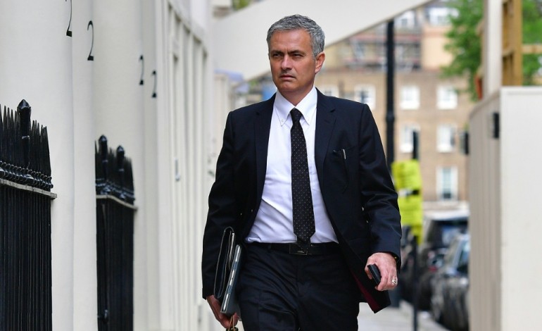 Londres (AFP). Manchester United: José Mourinho nouvel entraîneur