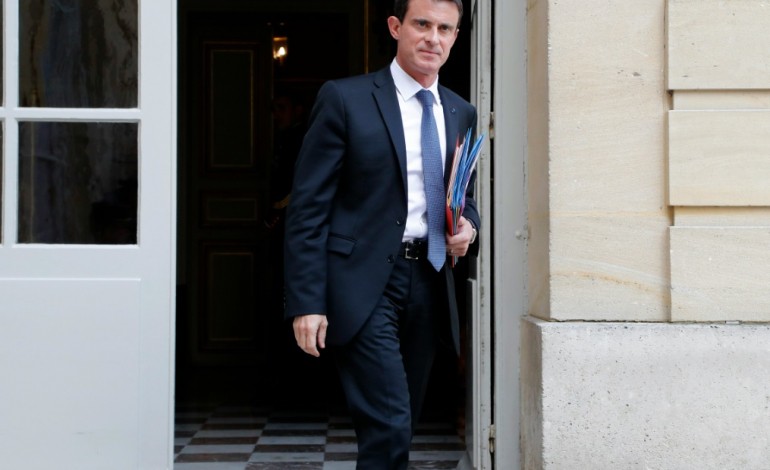 Paris (AFP). Loi Travail: "reculer serait une faute politique", assure Valls